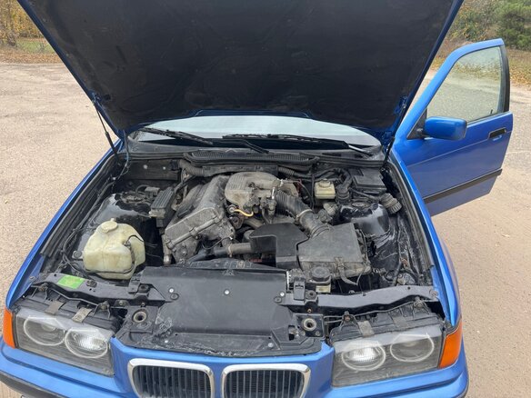 1998 BMW 3 серии 318i III (E36), синий, 1000000 рублей - вид 15