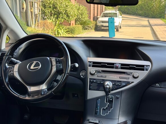 2015 Lexus RX 350 III Рестайлинг, белый, 2200000 рублей - вид 17