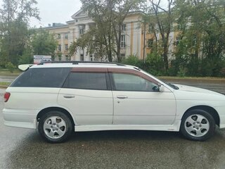 2000 Nissan Avenir II (W11), белый, 275000 рублей, вид 2