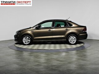 2019 Volkswagen Polo V Рестайлинг, коричневый, 1297000 рублей, вид 2