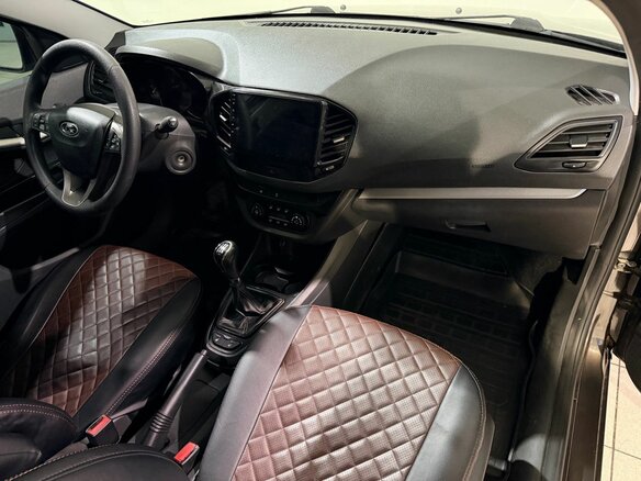 2018 Lada (ВАЗ) Vesta I, коричневый, 800000 рублей - вид 12