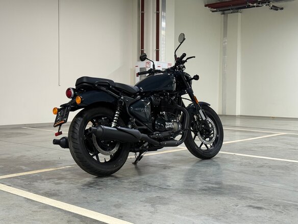2026 Royal Enfield Shotgun, серый, 714000 рублей - вид 2