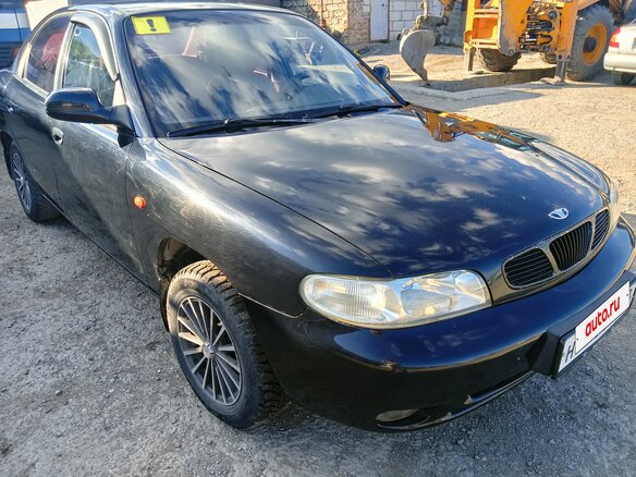 1999 Daewoo Nubira I, чёрный, 300000 рублей