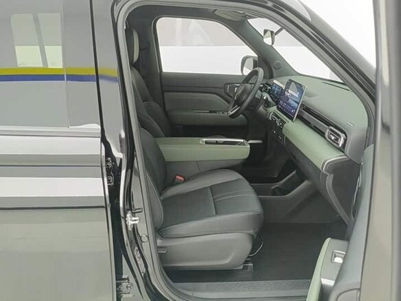 2026 Baojun Yep Plus, чёрный, 1350000 рублей - вид 6