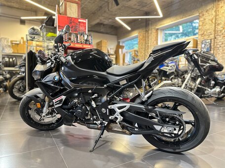 2025 BMW S 1000 R, чёрный, 2130000 рублей, вид 3