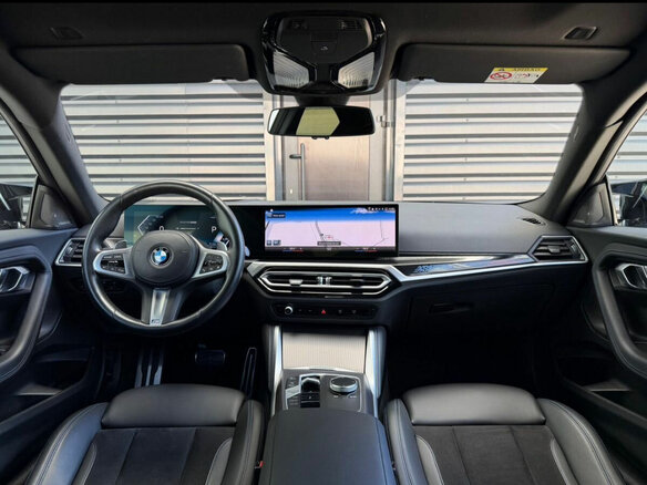 2022 BMW 2 серии M240i xDrive G42, серый, 6500000 рублей - вид 5