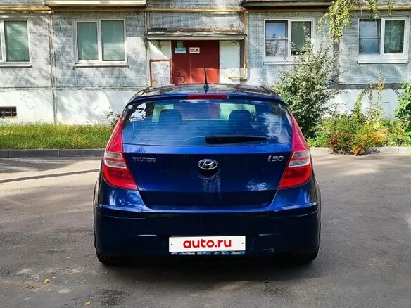 2010 Hyundai i30 I Рестайлинг, синий, 700000 рублей - вид 4