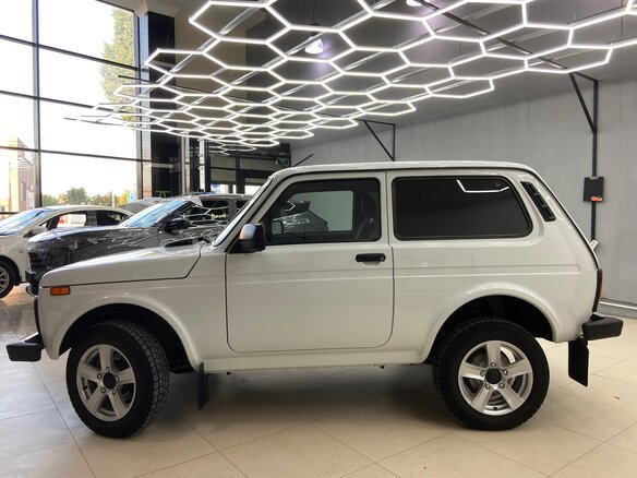 2024 Lada (ВАЗ) Niva Legend Euro-2 I, белый, 830000 рублей - вид 7
