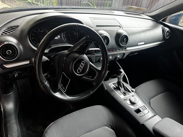 2017 Audi A3 III (8V) Рестайлинг, чёрный, 1330000 рублей - вид 6