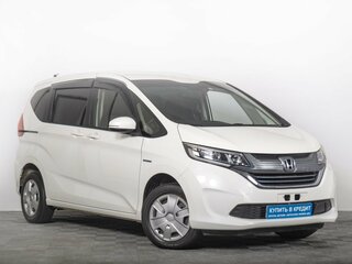 2017 Honda Freed II, белый, 1439000 рублей, вид 1