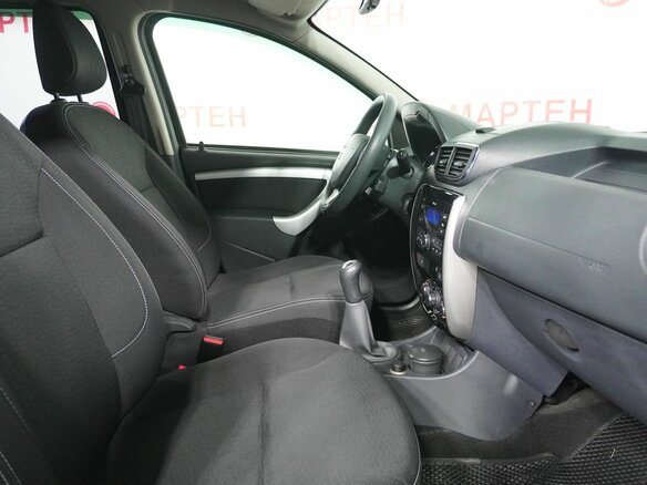 2021 Nissan Terrano III (D10), чёрный, 1479000 рублей - вид 10