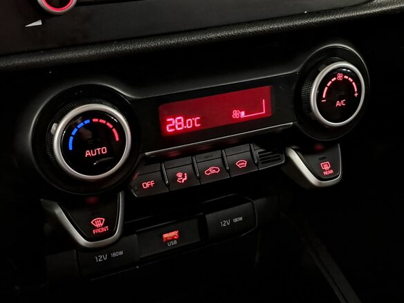 2021 Kia Rio X IV Рестайлинг, серый, 1700000 рублей - вид 22