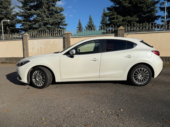 2015 Mazda 3 III (BM), белый, 1499000 рублей - вид 6