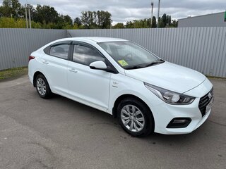 2019 Hyundai Solaris II, белый, 1500000 рублей, вид 2
