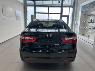 2011 Kia Rio III, чёрный, 800000 рублей, вид 5
