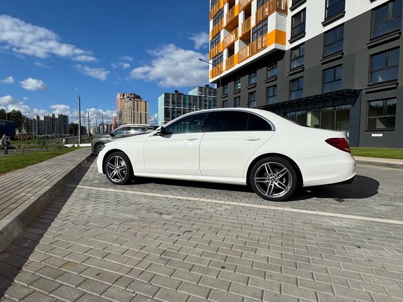 2018 Mercedes-Benz E-Класс 220 d V (W213, S213, C238), белый, 3600000 рублей - вид 6