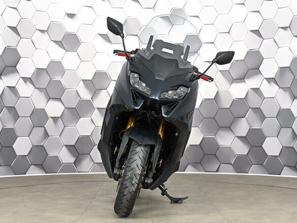 2023 Yamaha TMAX, чёрный, 1259000 рублей - вид 4