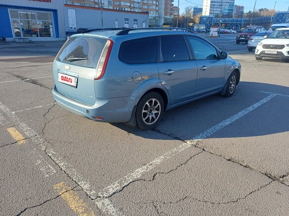 2009 Ford Focus II Рестайлинг, серый, 430000 рублей - вид 3