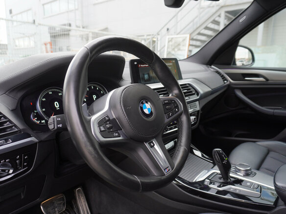 2018 BMW X3 30i xDrive III (G01), чёрный, 3883000 рублей - вид 10