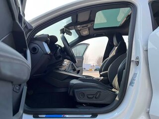 2023 Audi A3 Sportback 35 TFSI IV (8Y), белый, 1763025 рублей, вид 4