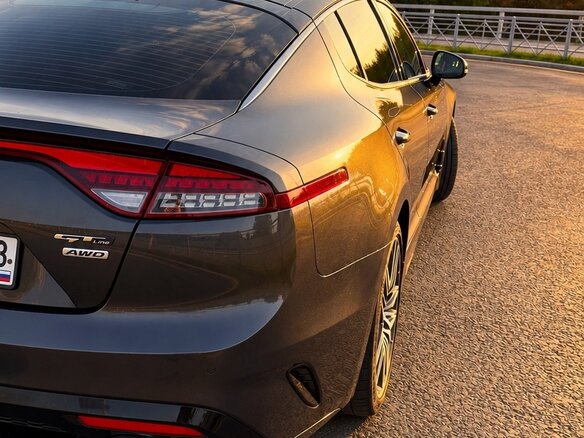2021 Kia Stinger I Рестайлинг, серый, 3419000 рублей - вид 10
