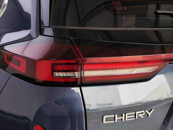 2021 Exeed VX I, синий, 2300000 рублей - вид 9