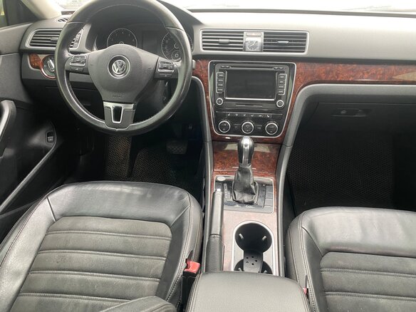 2012 Volkswagen Passat (North America and China) I, серый, 880000 рублей - вид 5