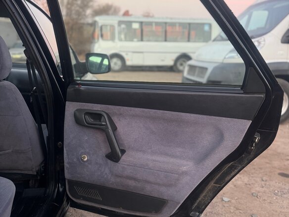 2007 Lada (ВАЗ) 2112, синий, 110000 рублей - вид 9