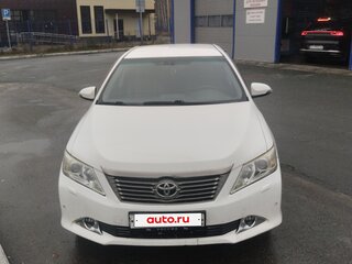 2012 Toyota Camry VII (XV50), белый, 1400000 рублей, вид 1