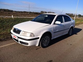 2007 Skoda Octavia I (A4) Рестайлинг, белый, 299500 рублей, вид 2