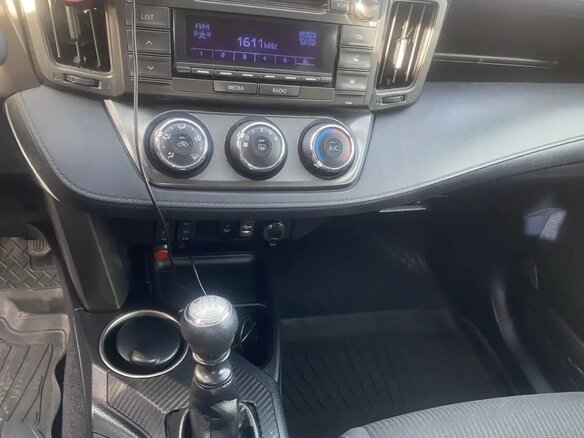 2014 Toyota RAV4 IV (XA40), чёрный, 1990000 рублей - вид 22