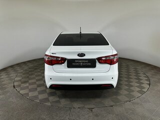 2014 Kia Rio 4-speed III, белый, 890000 рублей, вид 3