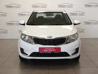 2013 Kia Rio III, белый, 500000 рублей, вид 3