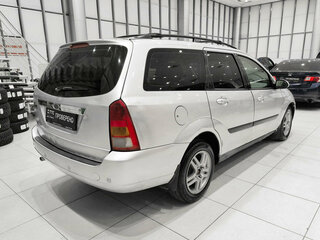 2004 Ford Focus I Рестайлинг, серебристый, 200000 рублей, вид 5