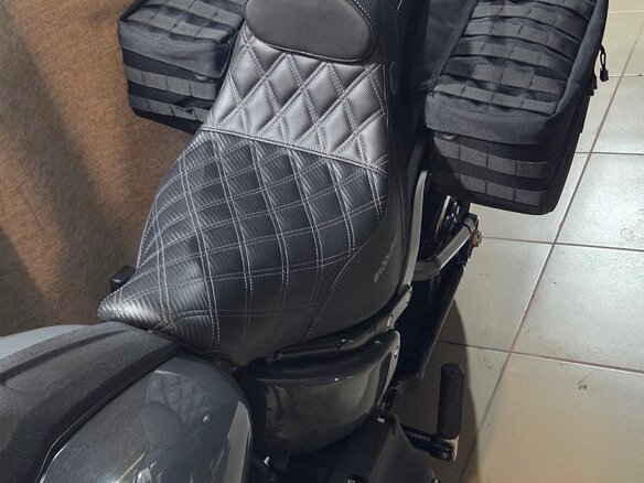 2022 Harley-Davidson Low Rider, серый, 2000000 рублей - вид 11