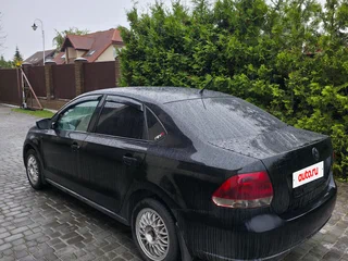 2015 Volkswagen Polo V, чёрный, 650000 рублей, вид 3