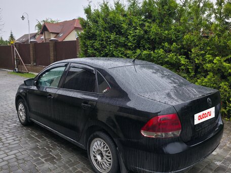2015 Volkswagen Polo V, чёрный, 650000 рублей, вид 5