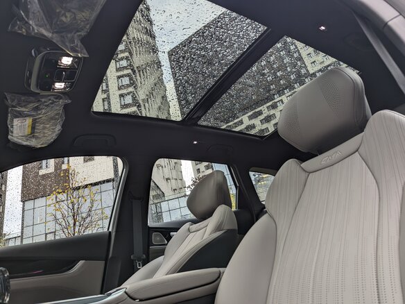 2026 Geely Atlas II, серый, 2980000 рублей - вид 11