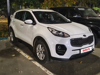 2017 Kia Sportage IV, белый, 1800000 рублей, вид 3
