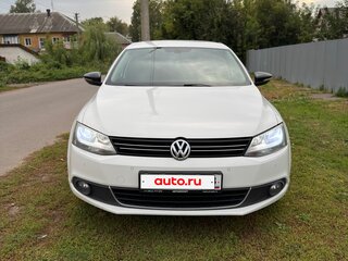 2013 Volkswagen Jetta VI, белый, 775000 рублей, вид 2