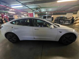 2019 Tesla Model 3 Long Range I, белый, 2700000 рублей, вид 2