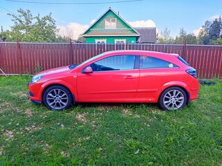 2007 Opel Astra GTC H Рестайлинг, красный, 630000 рублей, вид 4