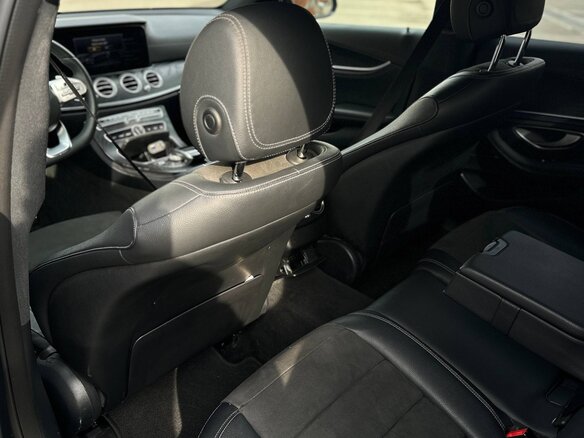 2019 Mercedes-Benz E-Класс 220 d V (W213, S213, C238), чёрный, 3000000 рублей - вид 4