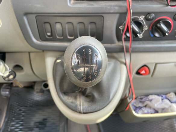 2008 Renault Master, жёлтый, 1200000 рублей - вид 13