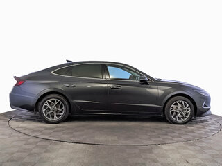 2021 Hyundai Sonata VIII (DN8), серый, 2445000 рублей, вид 4