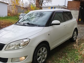 2013 Skoda Fabia II Рестайлинг, белый, 505000 рублей, вид 1