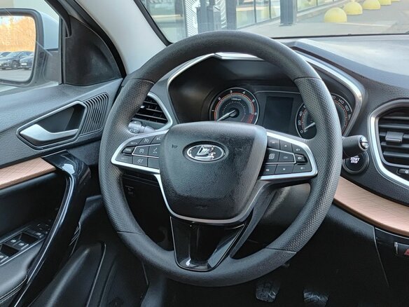 2023 Lada (ВАЗ) Vesta Cross I Рестайлинг (NG), белый, 1340000 рублей - вид 18