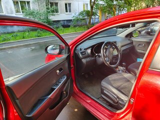 2012 Kia Rio 5-speed III, красный, 520000 рублей, вид 2