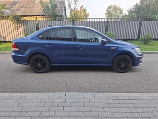2018 Volkswagen Polo V Рестайлинг, синий, 1149000 рублей, вид 5