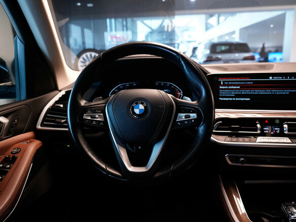 2022 BMW X5 30d IV (G05/G18), чёрный, 7500000 рублей - вид 12